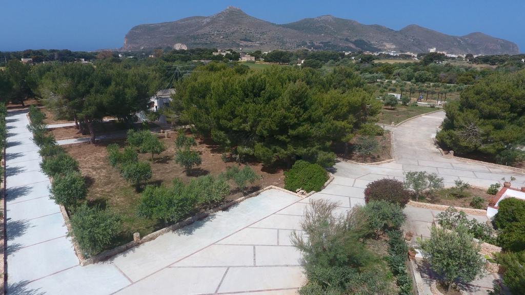 Appartamenti In Villa Senia 法维尼亚纳 外观 照片
