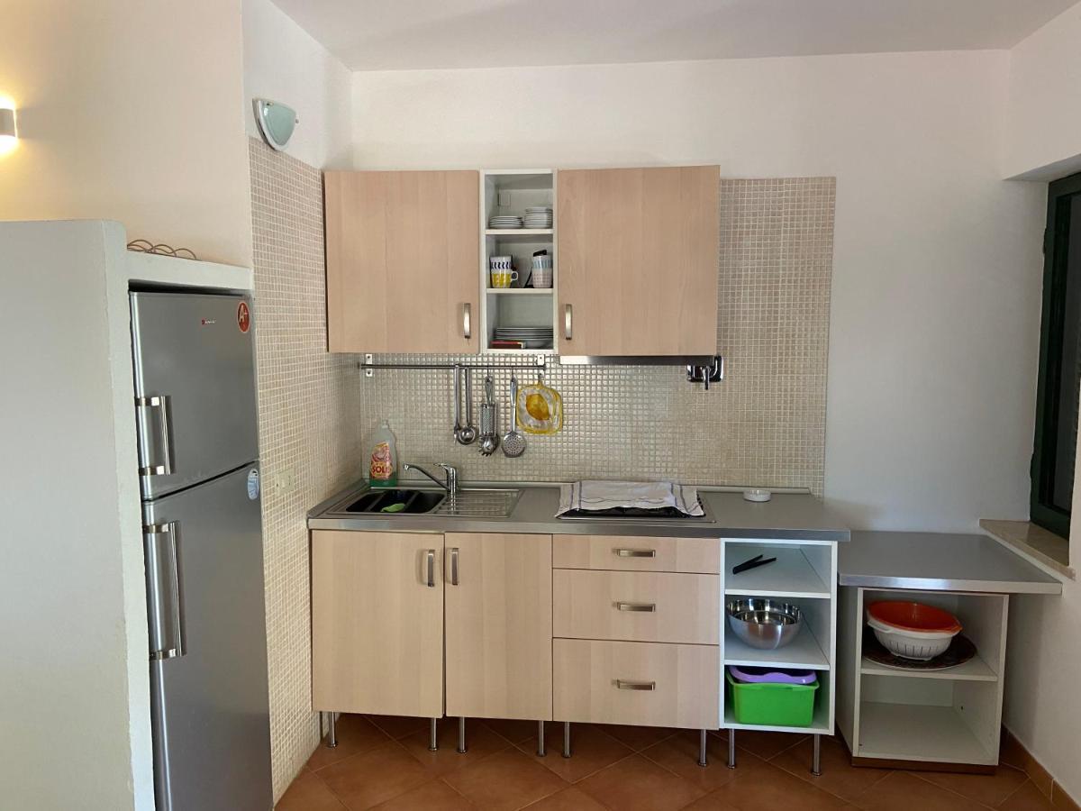 Appartamenti In Villa Senia 法维尼亚纳 外观 照片