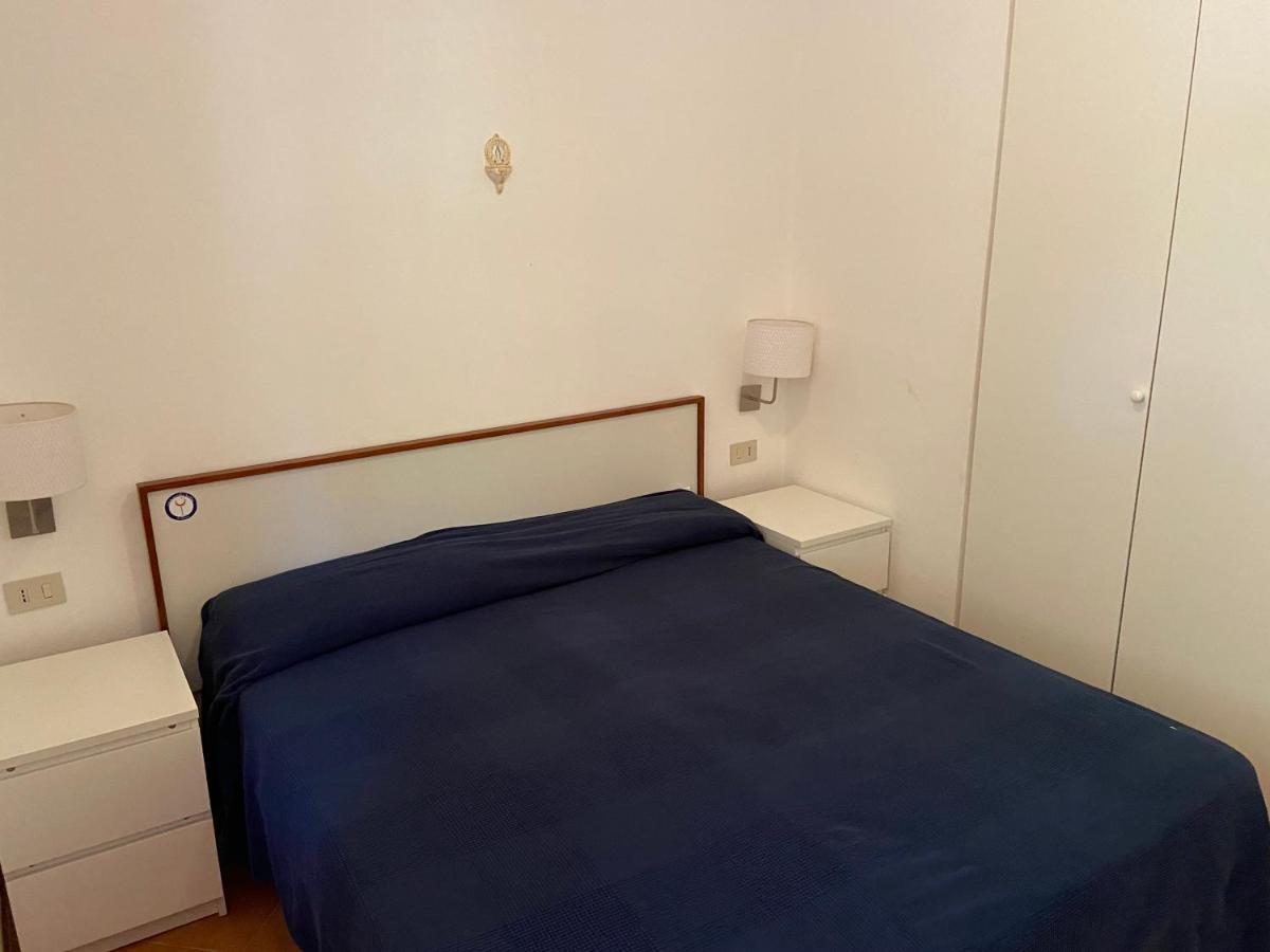 Appartamenti In Villa Senia 法维尼亚纳 外观 照片